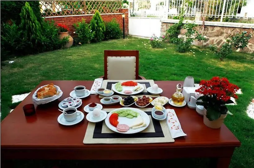*** Pensjonat Villa Fokai Hotel Yenifoca Turcja